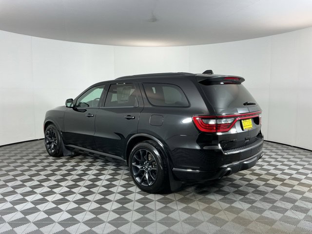 Used 2022 Dodge Durango R/T w/ Tow 'N Go Group AWD/4WD image 7