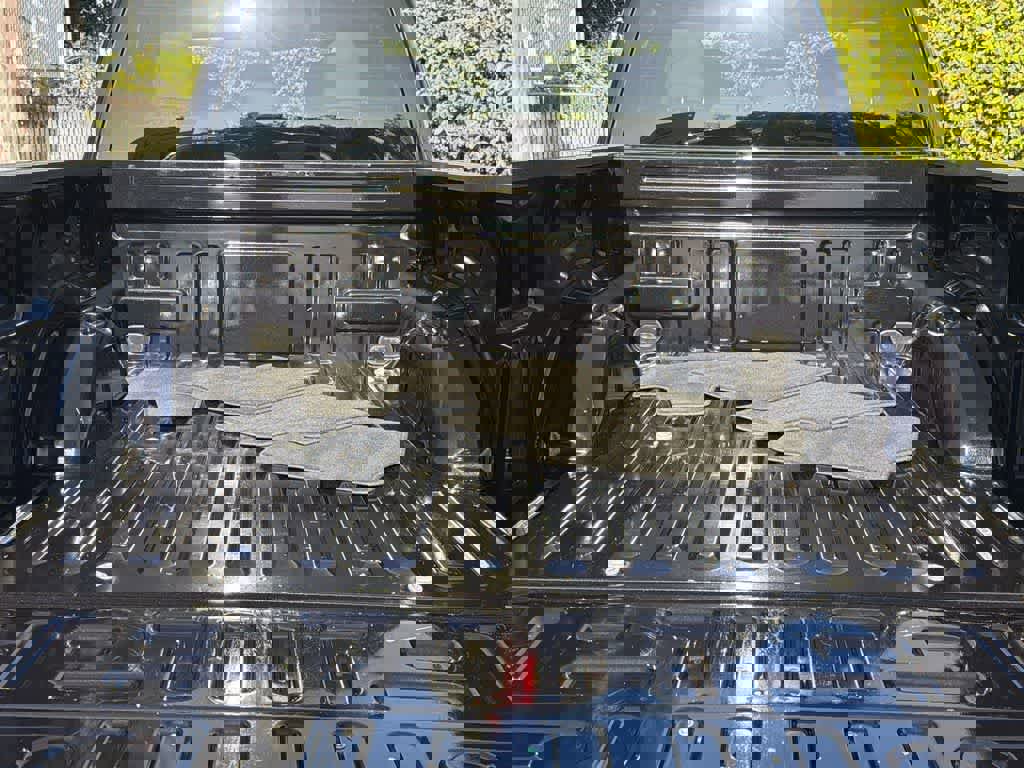 Used 2024 Ford F150 XLT image 29