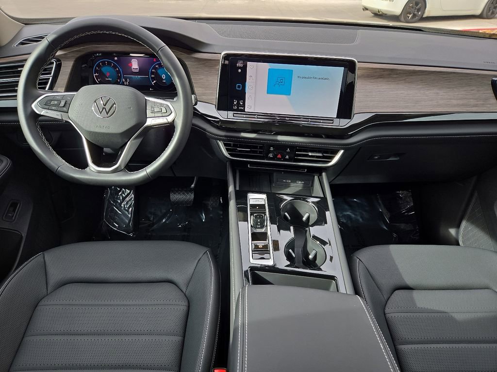 Certified 2025 Volkswagen Atlas SEL AWD/4WD image 18