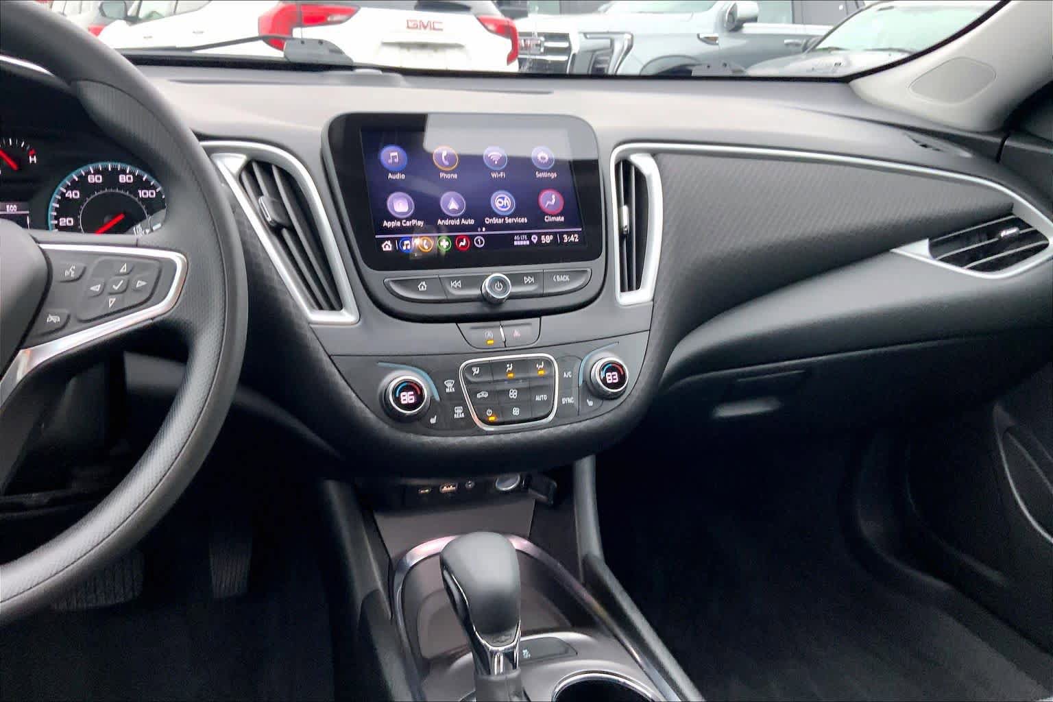 Used 2022 Chevrolet Malibu LT FWD image 7