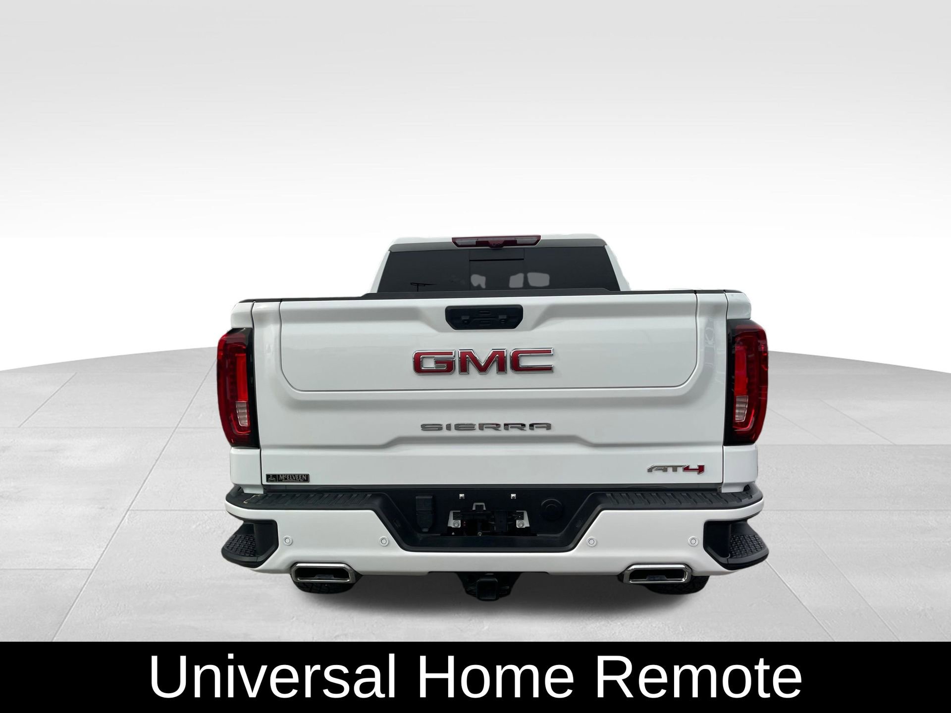 Used 2024 GMC Sierra 1500 AT4 w/ Technology Package image 7