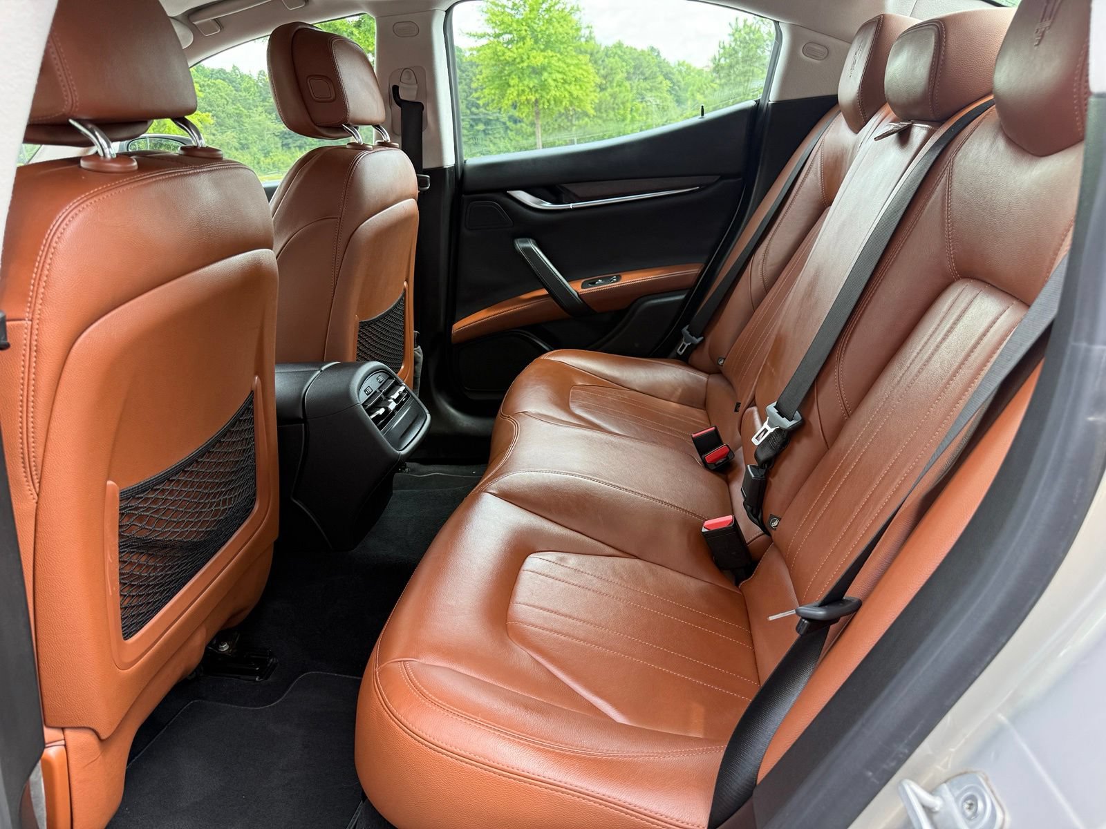 Used 2017 Maserati Ghibli S RWD image 39