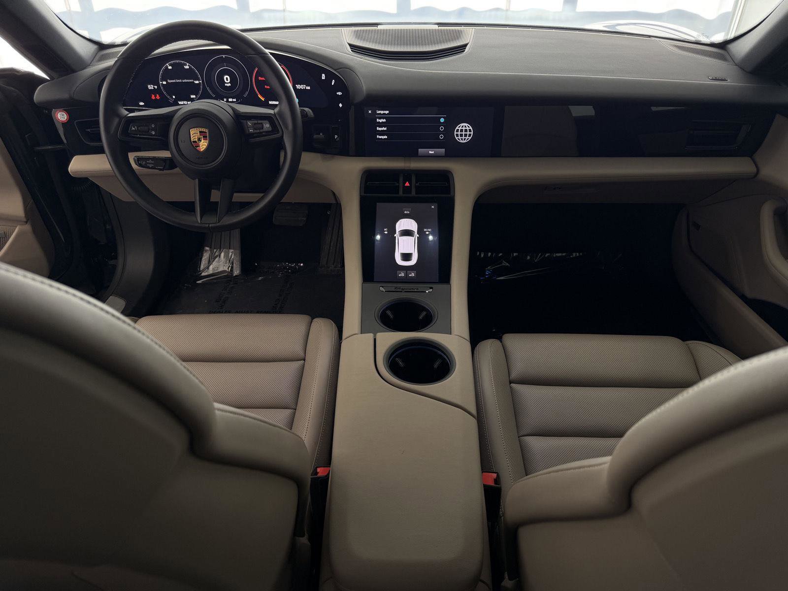 Used 2021 Porsche Taycan 4S image 17