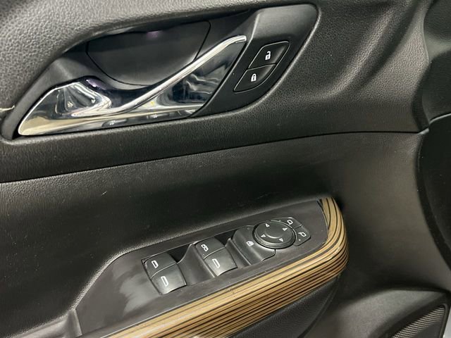 Used 2020 GMC Acadia SLE image 23