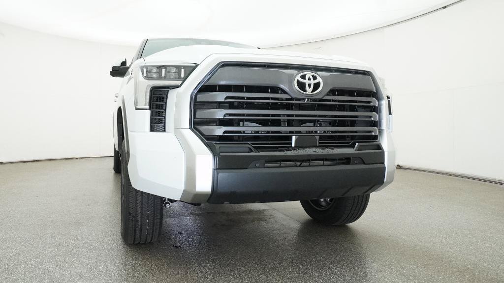 New 2026 Toyota Tundra Limited AWD/4WD image 32