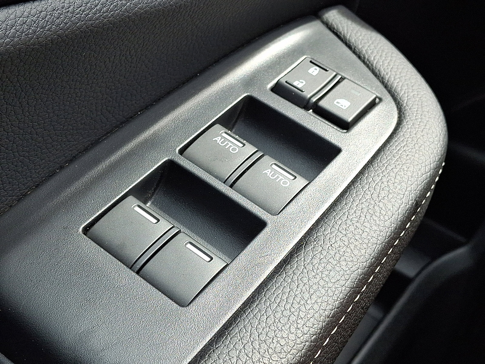 Used 2025 Honda Ridgeline RTL image 25