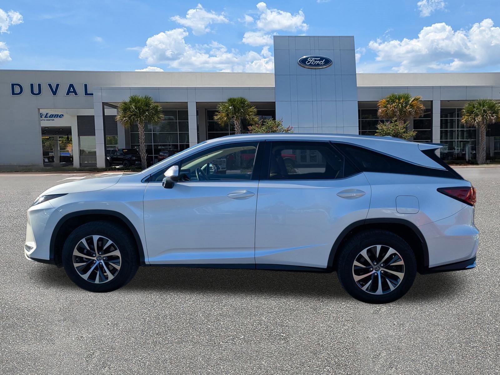 Used 2022 Lexus RX 350L Premium w/ Premium Package image 7