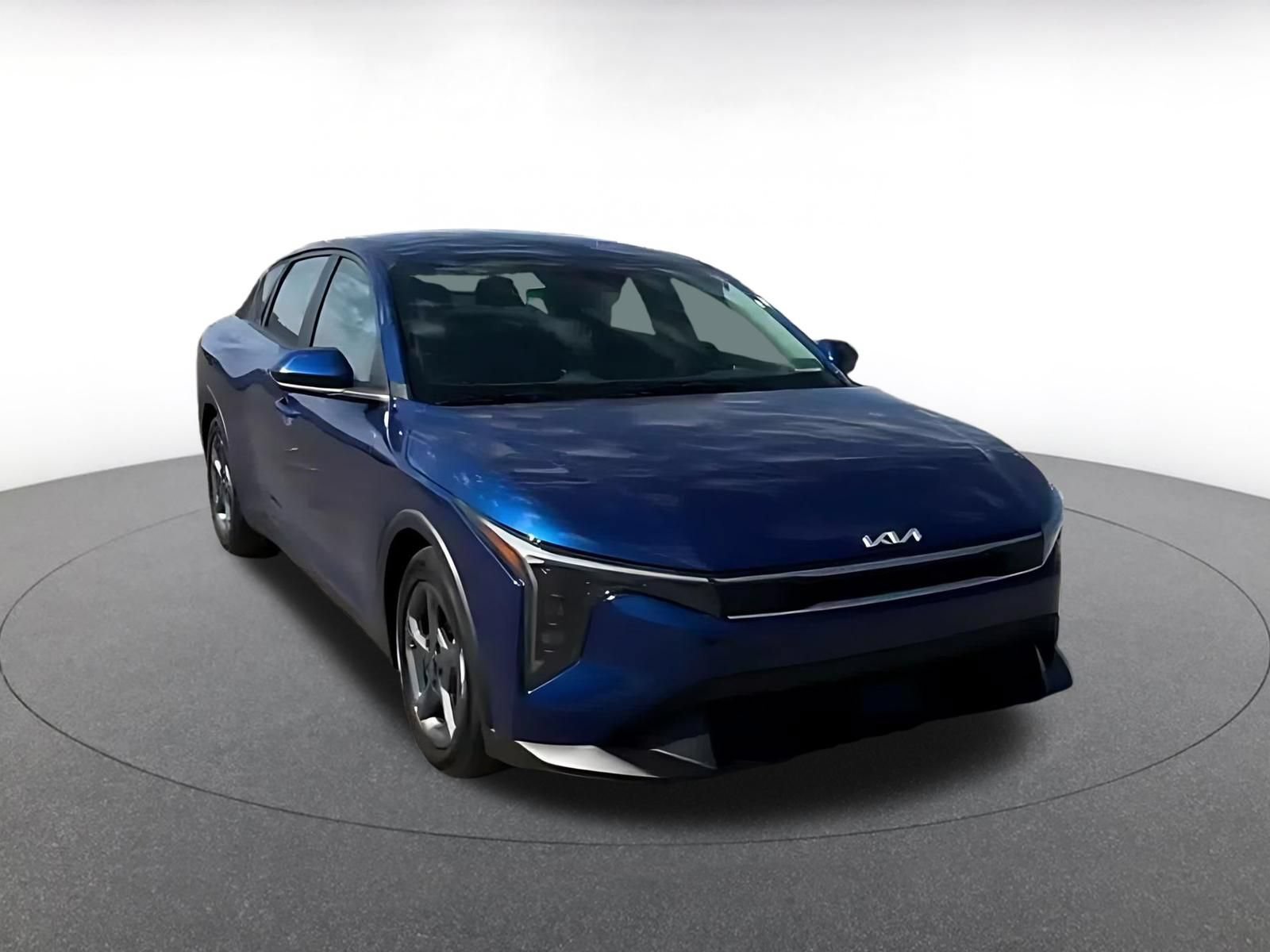 Used 2026 Kia K4 FWD image 3
