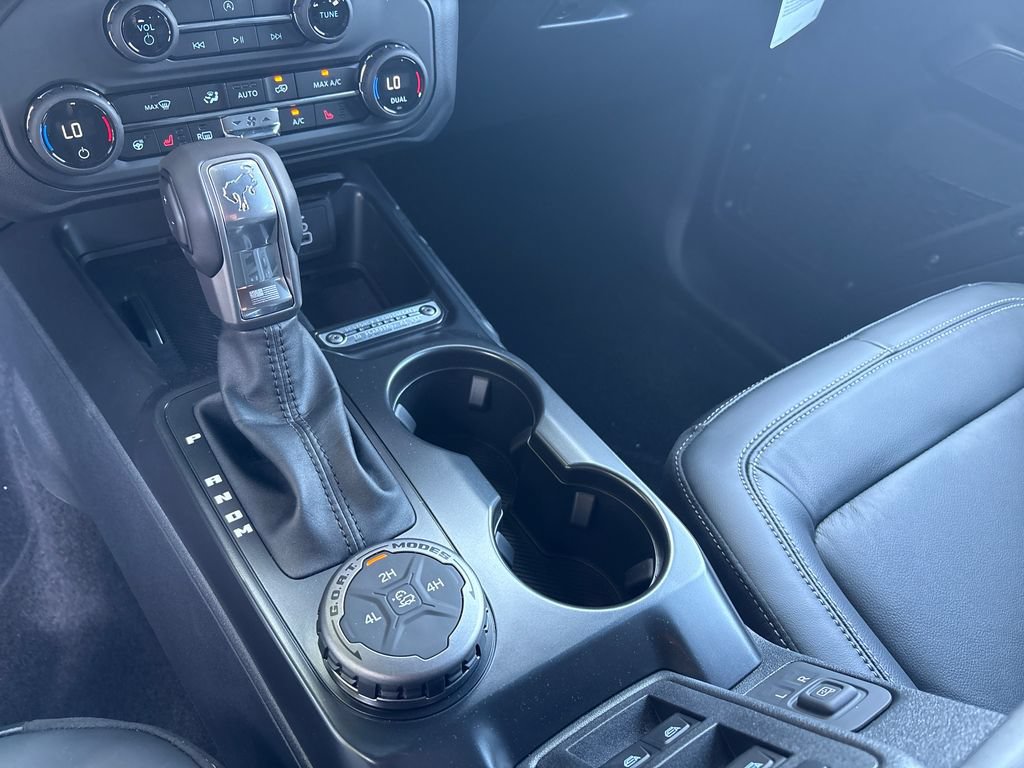 New 2026 Ford Bronco Outer Banks AWD/4WD image 13