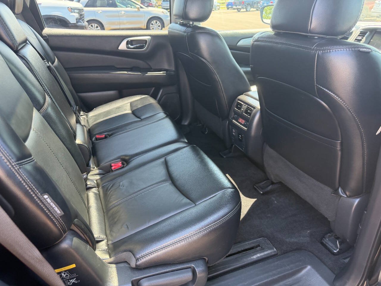 Used 2018 Nissan Pathfinder SL w/ SL Premium Package AWD/4WD image 17