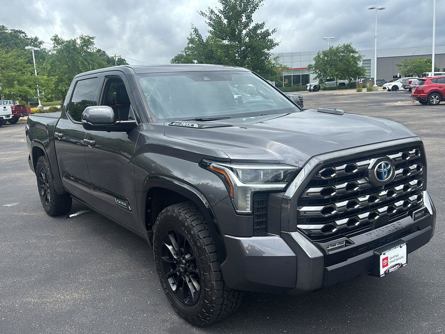 Used 2022 Toyota Tundra Platinum w/ Advanced Package AWD/4WD image 6