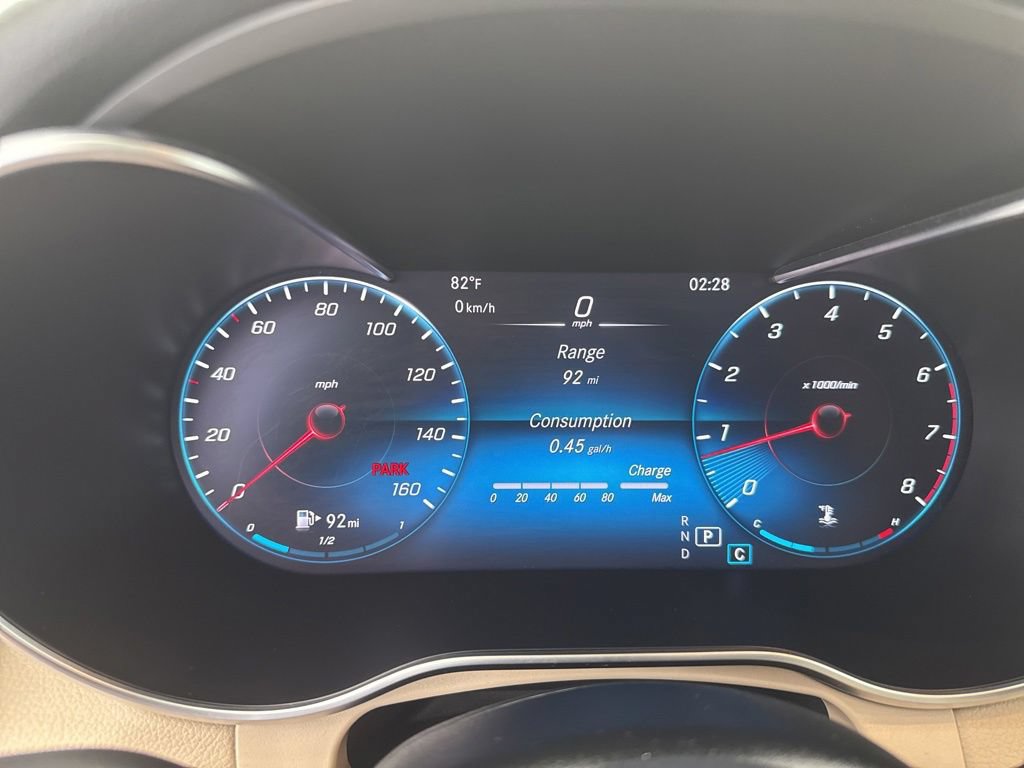 Used 2020 Mercedes-Benz GLC 300 4MATIC image 28
