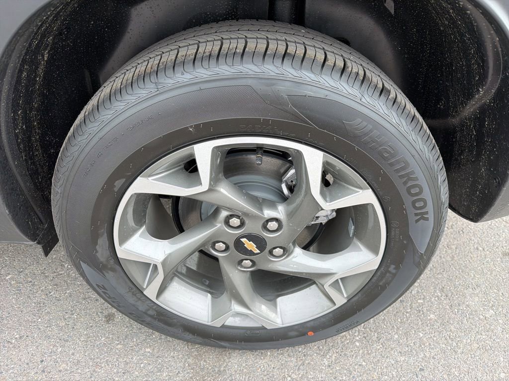 New 2026 Chevrolet Trax LT w/ Driver Confidence Package FWD image 27