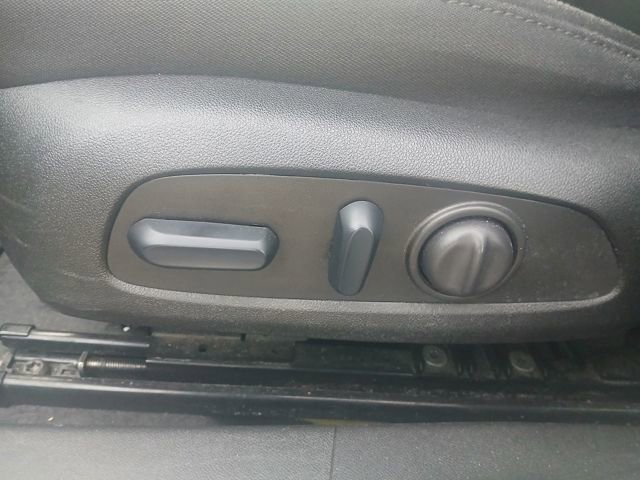 Used 2024 Chevrolet Malibu LT image 16