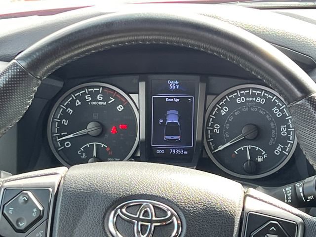 Certified 2020 Toyota Tacoma TRD Off-Road AWD/4WD image 16