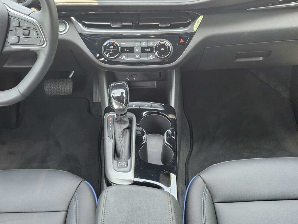 Used 2025 Buick Envista Sport Touring w/ Convenience I Package FWD image 19