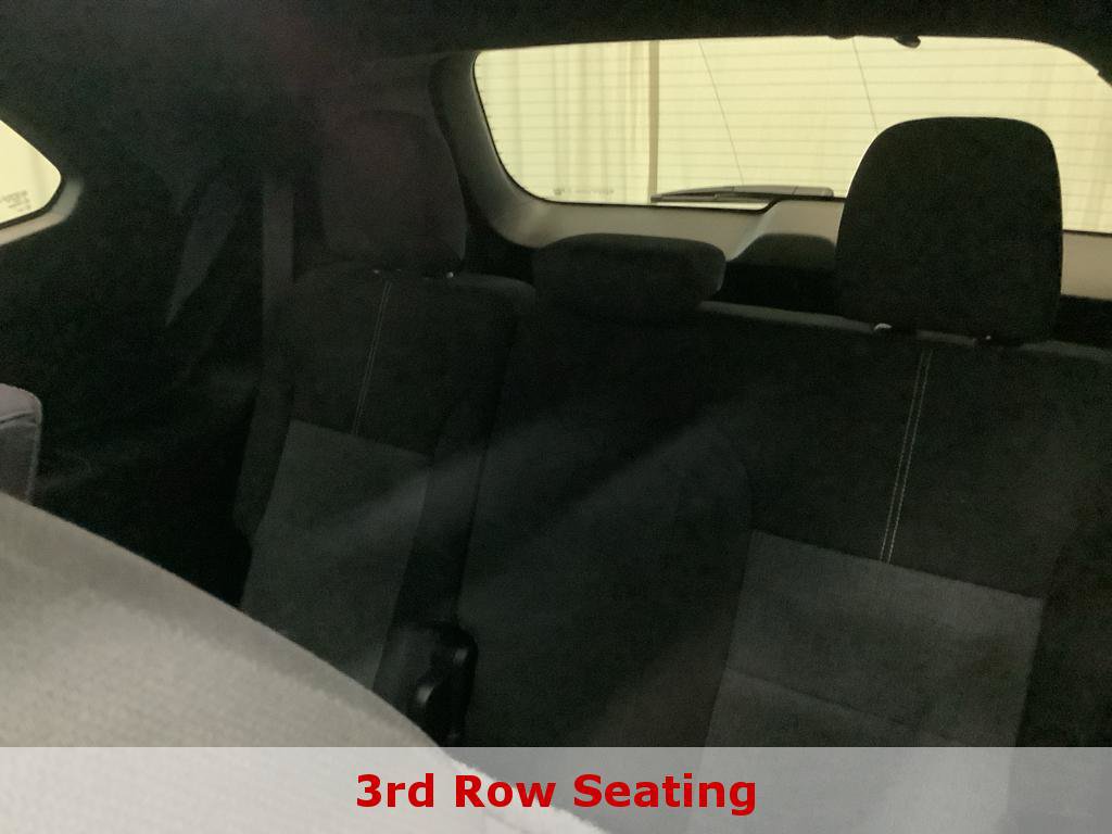 Used 2025 GMC Acadia Elevation FWD image 24