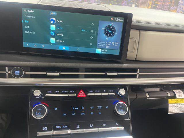 New 2026 Hyundai Santa Fe SEL FWD image 18
