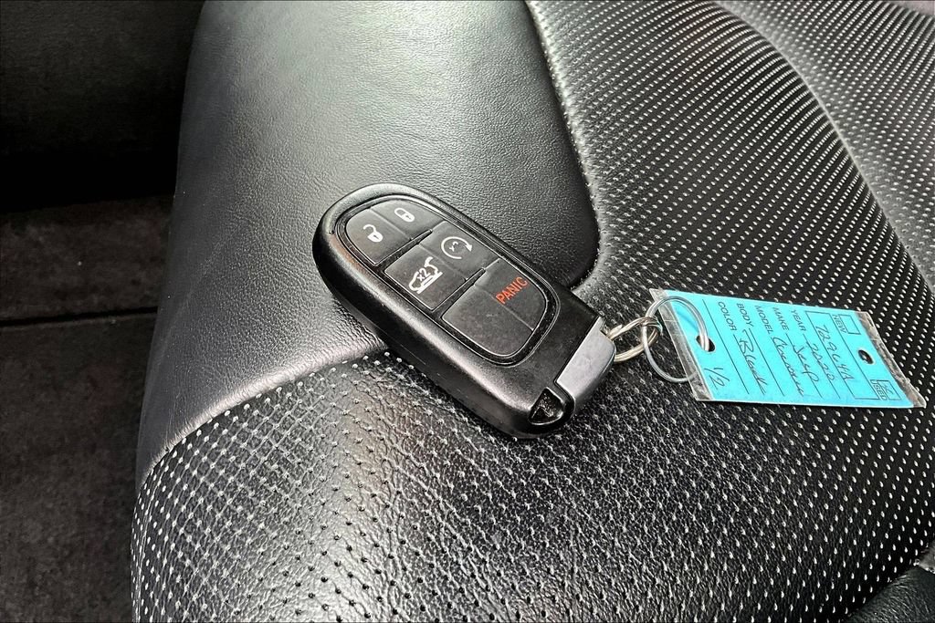 Used 2020 Jeep Cherokee Limited AWD/4WD image 34