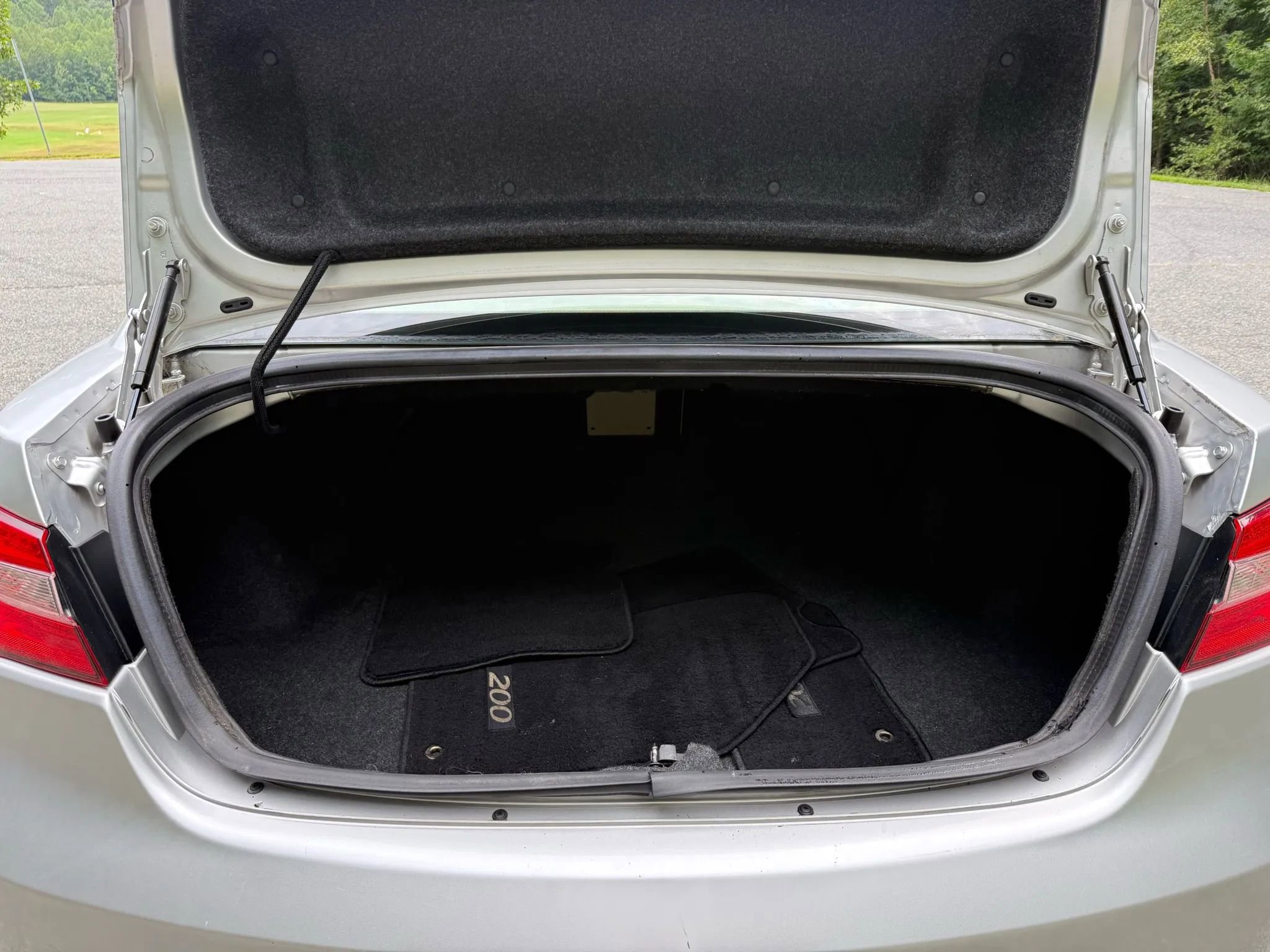 Used 2012 Chrysler 200 LX image 14