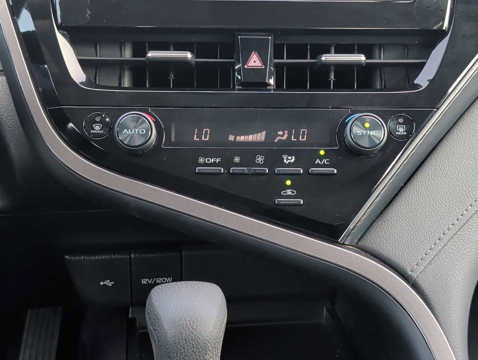 Used 2024 Toyota Camry LE image 17