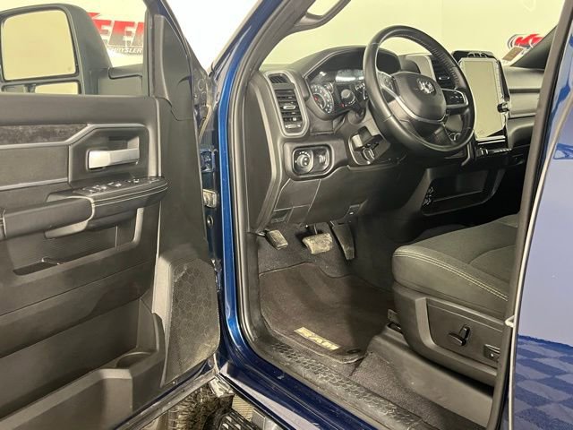 Used 2024 RAM 2500 Big Horn w/ Night Edition image 24