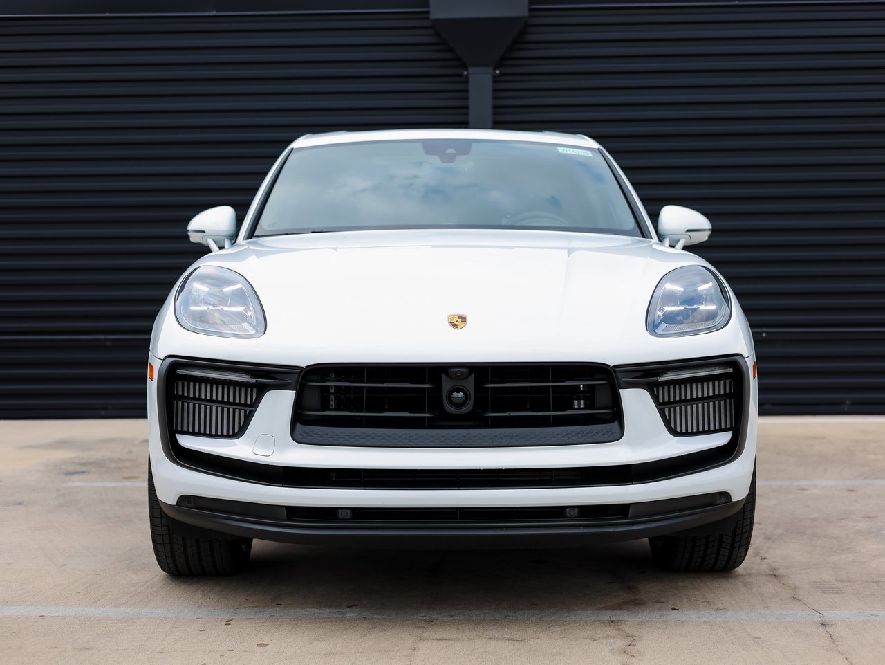 New 2026 Porsche Macan S image 10