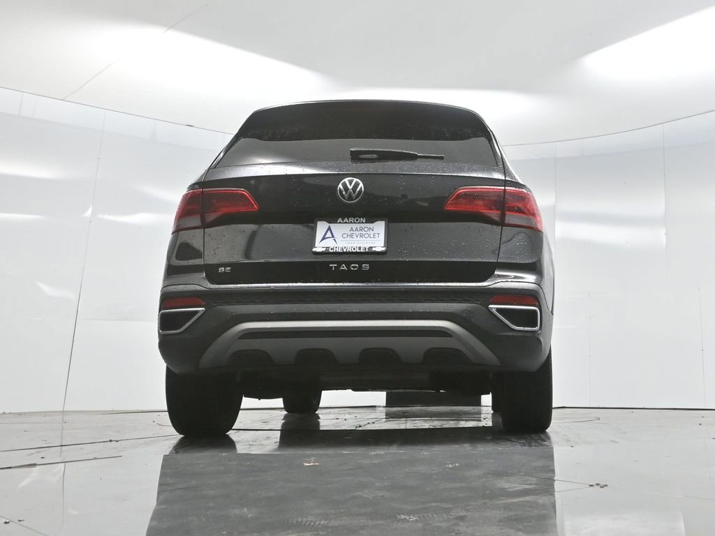 Used 2023 Volkswagen Taos SE w/ Panoramic Sunroof Package image 71