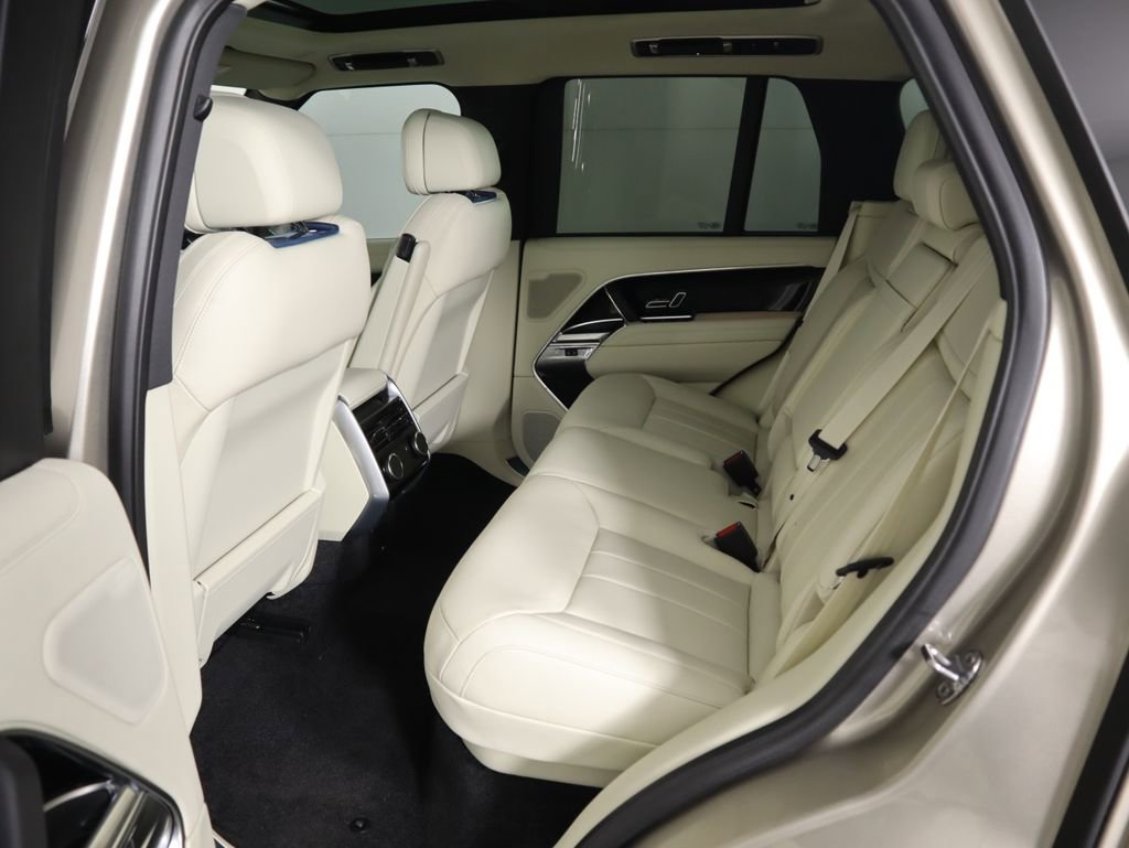 New 2026 Land Rover Range Rover SE AWD/4WD image 22