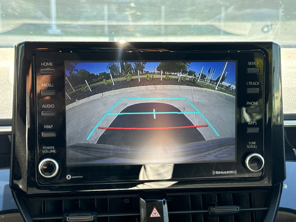 Used 2022 Toyota Corolla LE w/ LE Convenience Package FWD image 27
