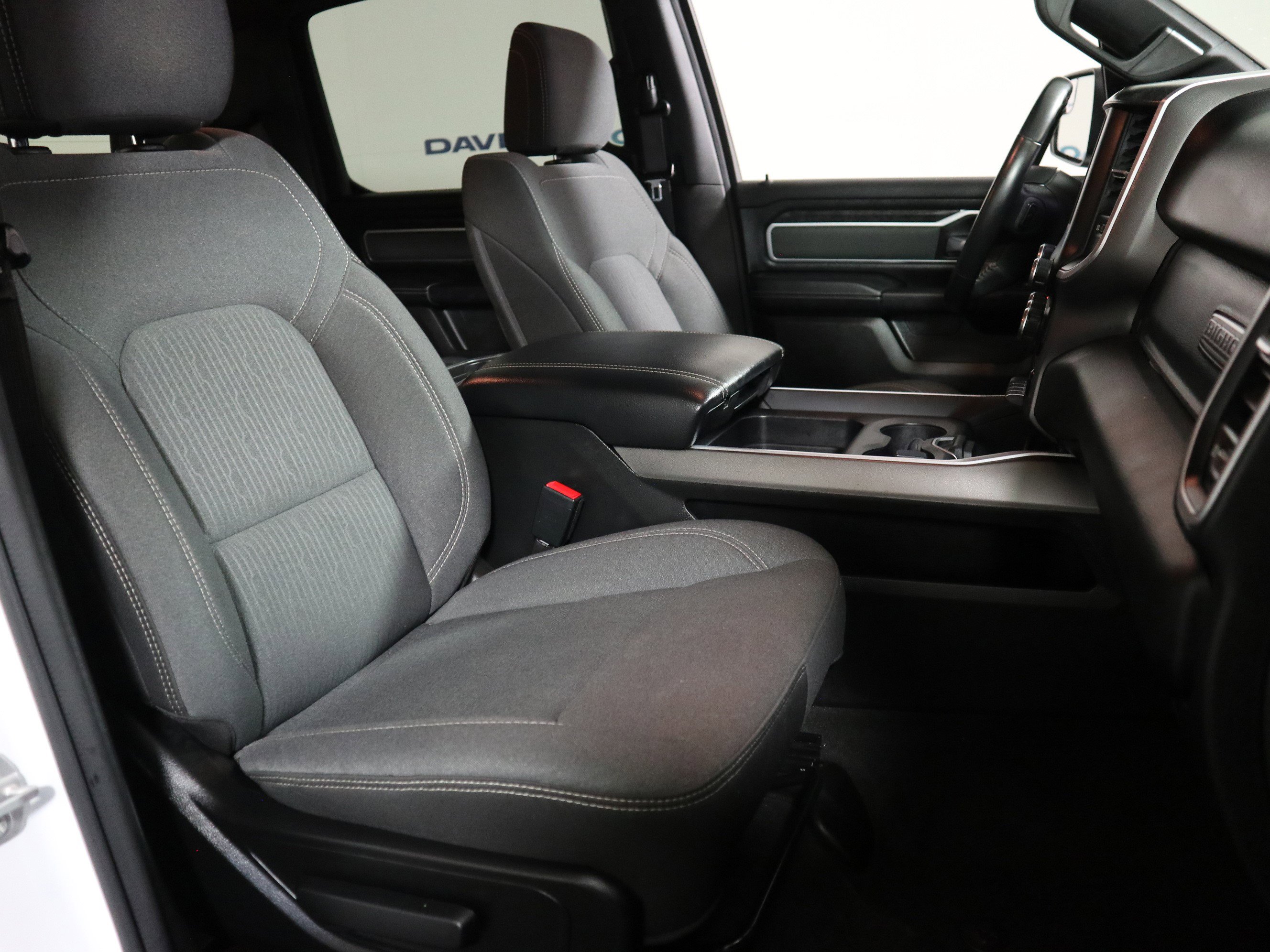 Used 2022 RAM 1500 Big Horn AWD/4WD image 17
