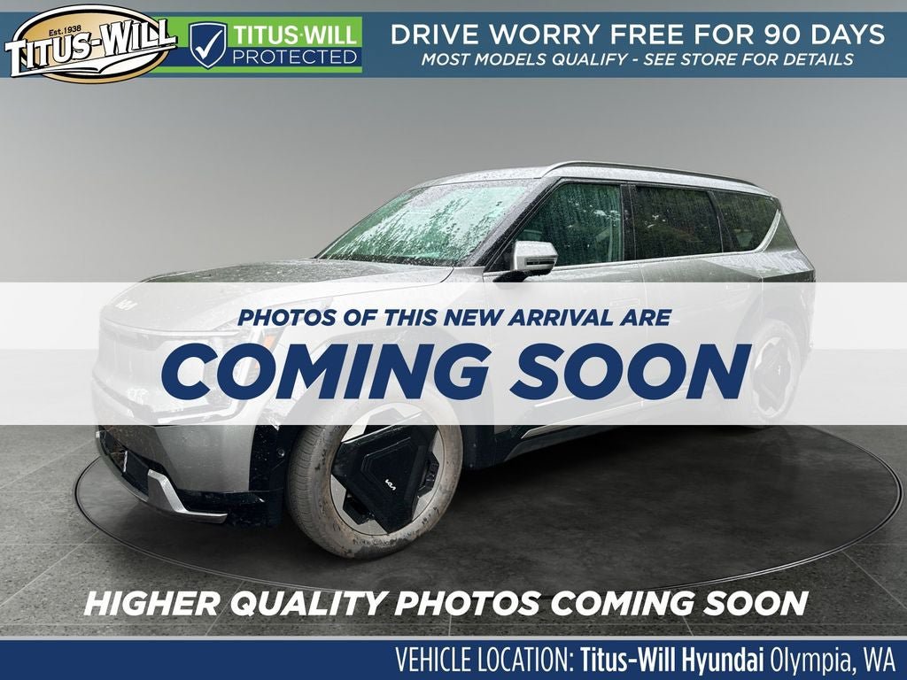Used 2024 Kia EV9 Land AWD/4WD image 3