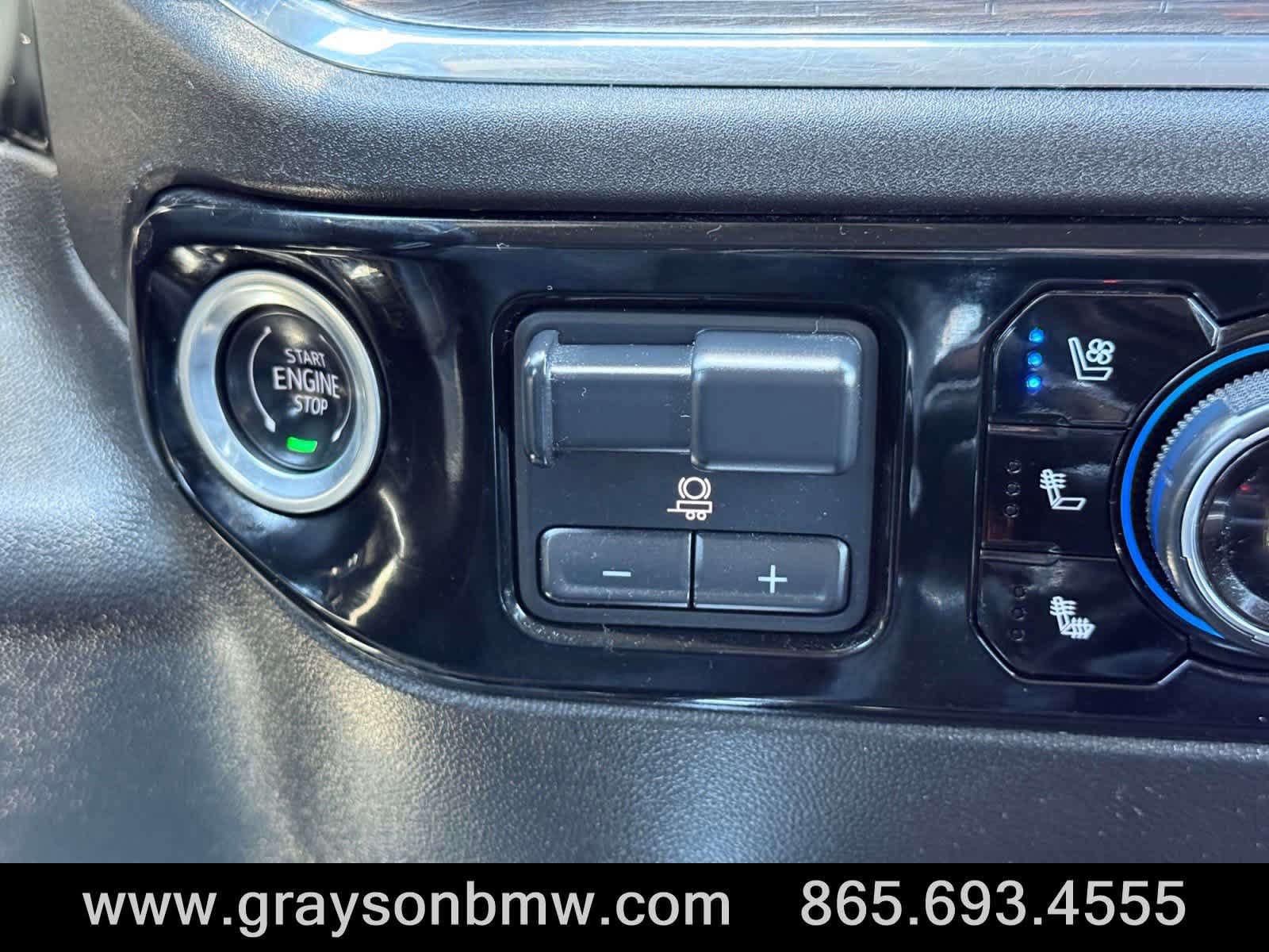 Used 2024 Chevrolet Silverado 1500 LTZ AWD/4WD image 26