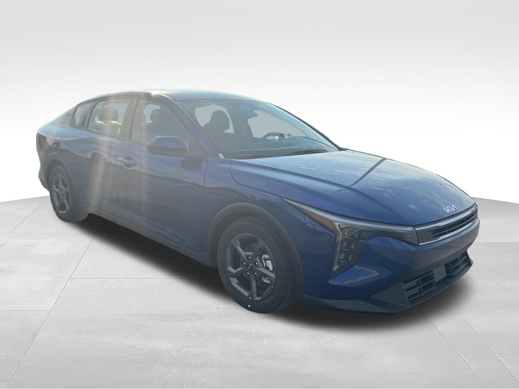 New 2026 Kia K4 FWD image 7