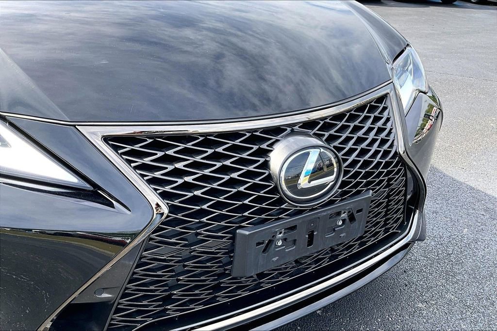 Used 2021 Lexus RC 300 F Sport w/ Accessory Package 2 AWD/4WD image 28