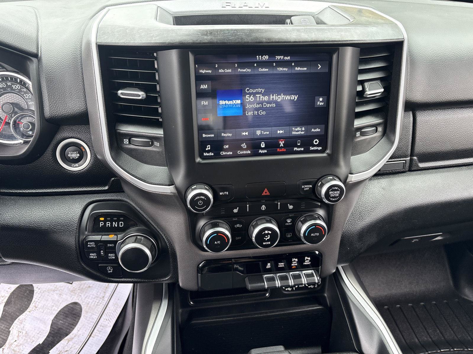 Used 2021 RAM 1500 Big Horn AWD/4WD image 20