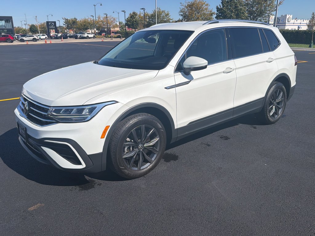 Certified 2023 Volkswagen Tiguan SE AWD/4WD image 3