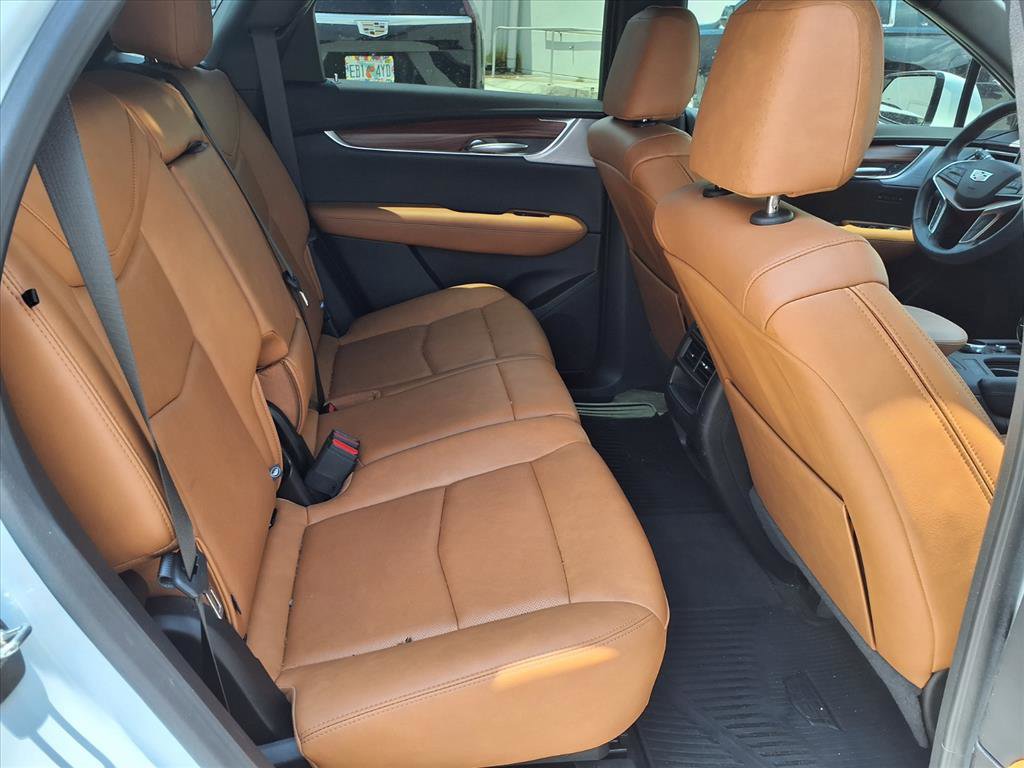 Used 2024 Cadillac XT5 Premium Luxury FWD image 10