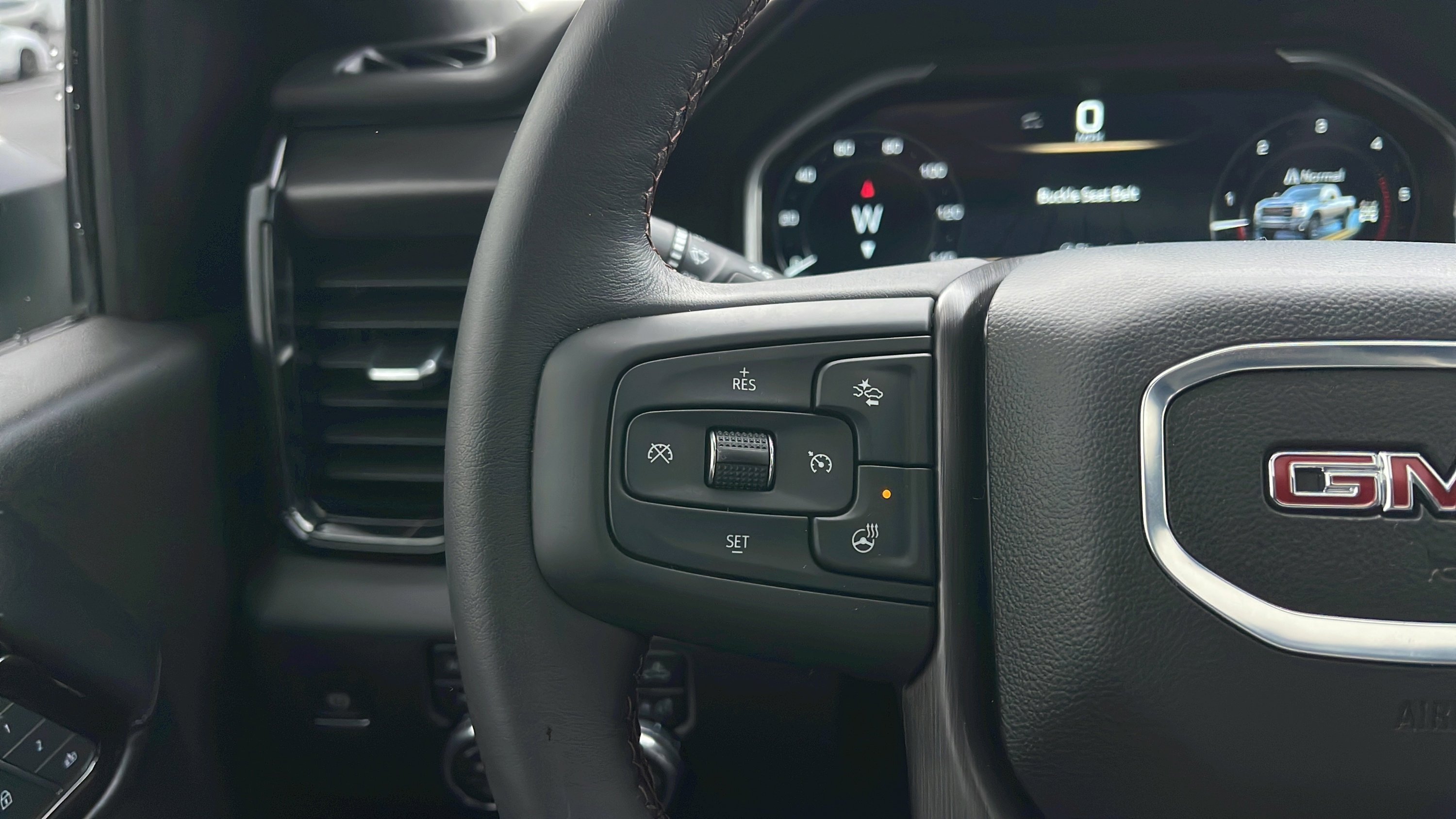 Used 2025 GMC Sierra 2500 AT4X w/ AT4X AEV Edition image 10