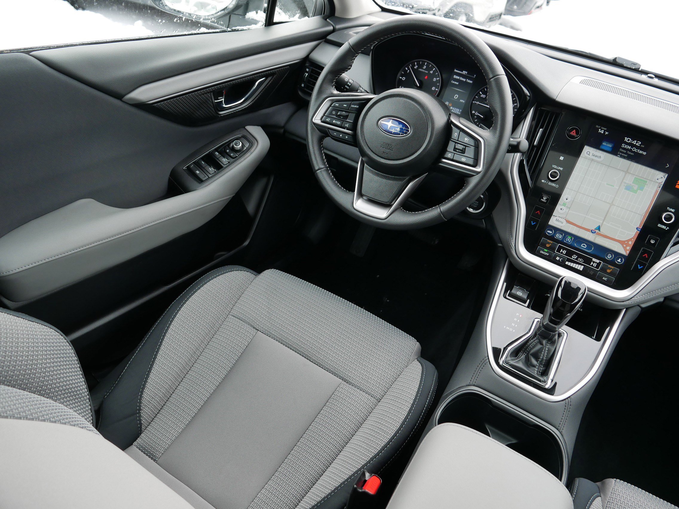 Used 2025 Subaru Outback Premium image 9