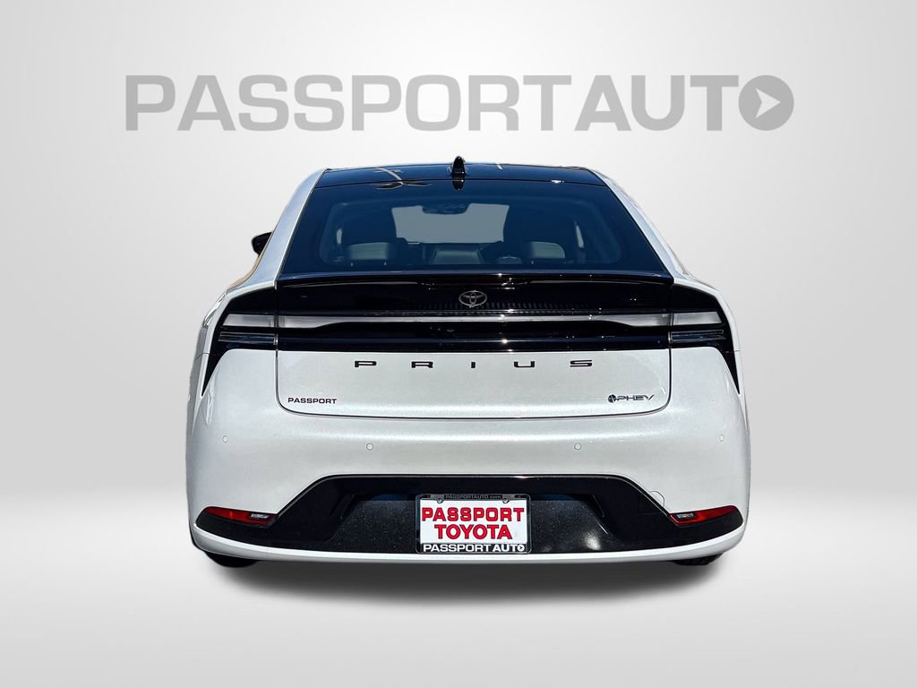 New 2026 Toyota Prius XSE Premium FWD image 4