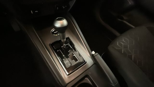Used 2024 Mitsubishi Outlander Sport ES AWD/4WD image 21