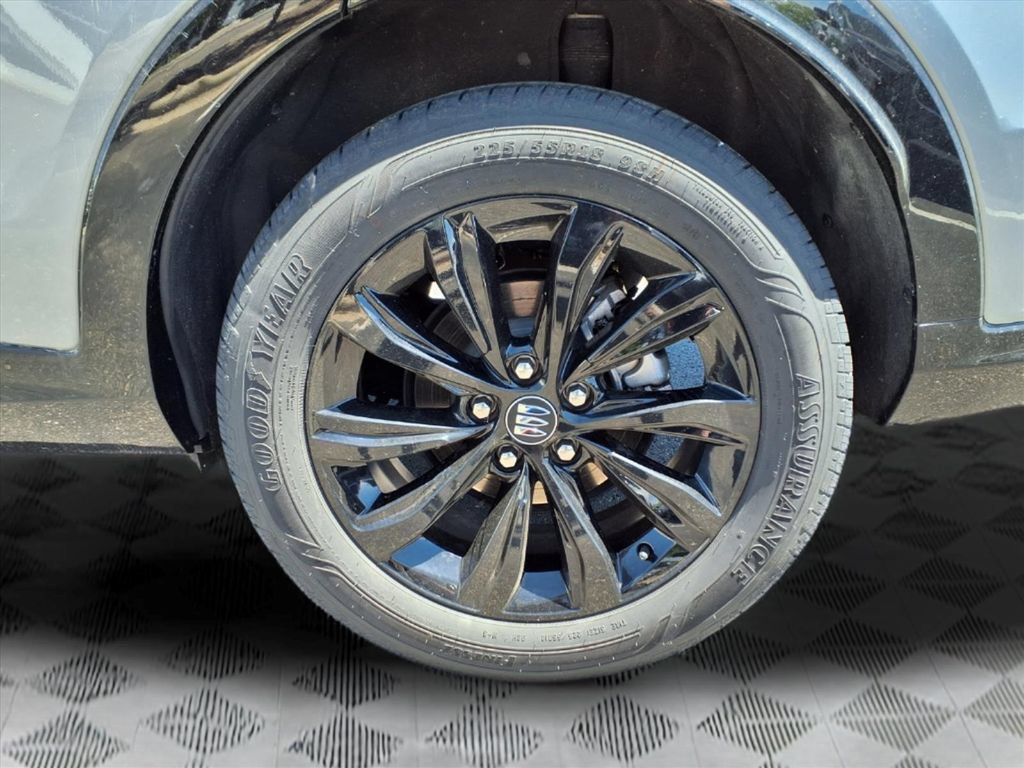 Certified 2025 Buick Envista Sport Touring FWD image 14