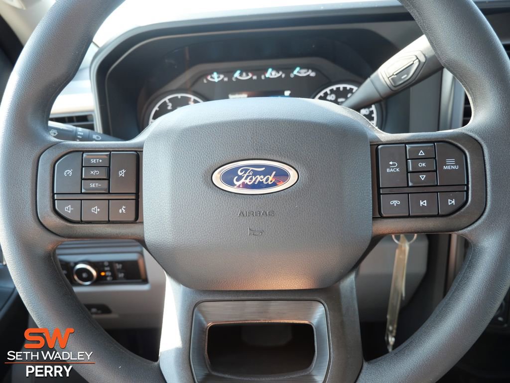 New 2026 Ford F350 XL w/ XL Chrome Package image 24