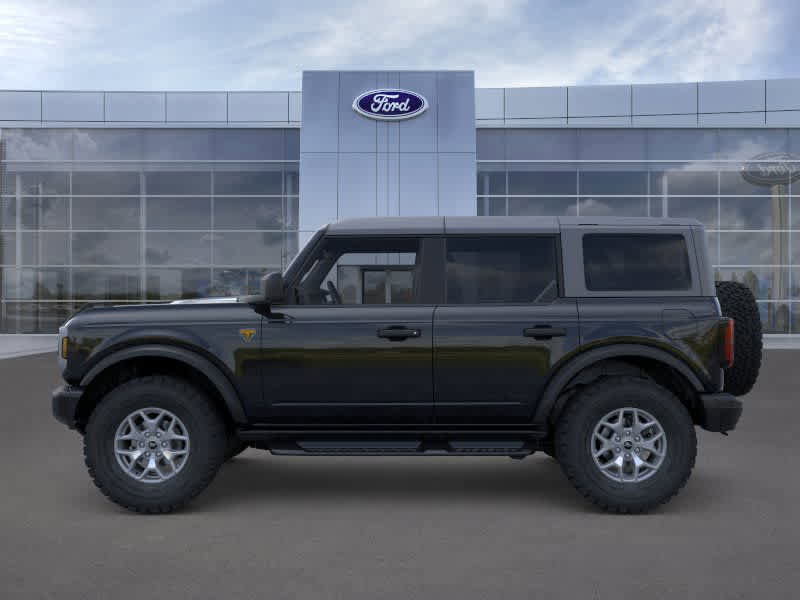 New 2025 Ford Bronco Badlands image 3