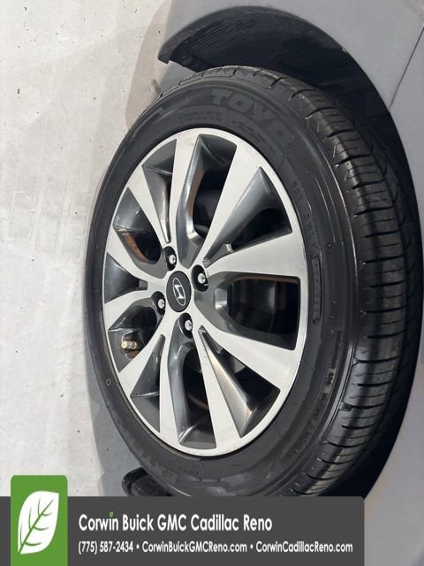 Used 2015 Hyundai Accent Sport image 36