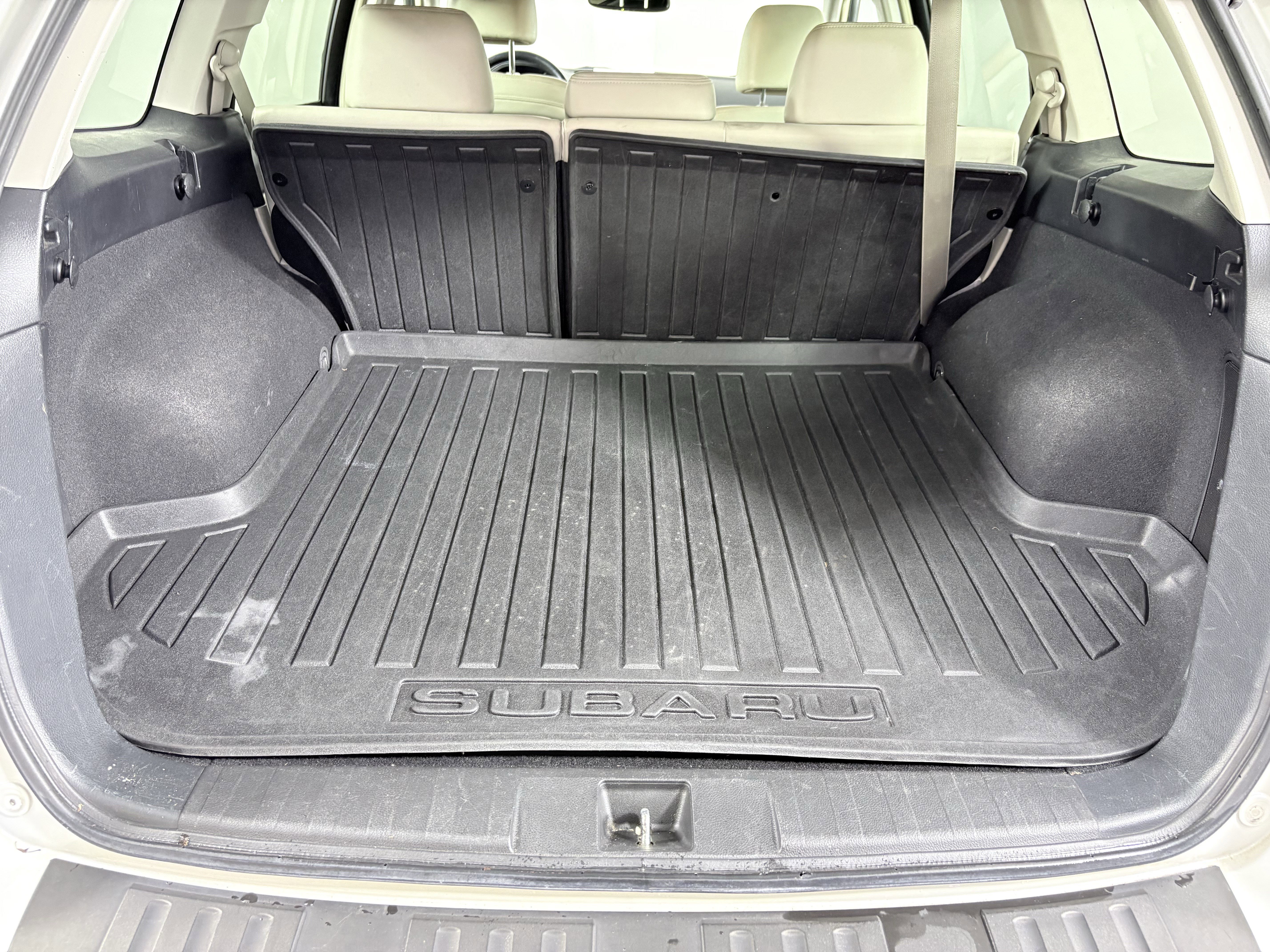 Used 2014 Subaru Outback 2.5i Limited w/ Moonroof Package image 15