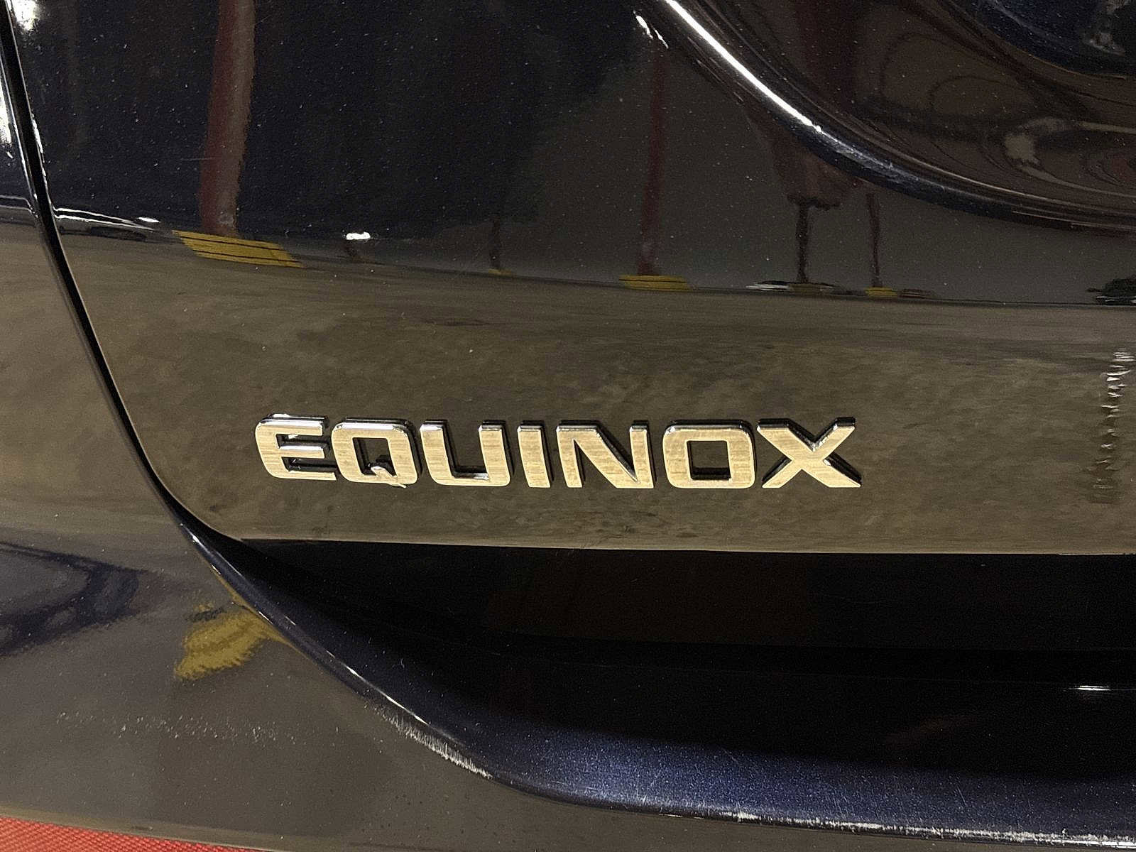 Used 2021 Chevrolet Equinox LS AWD/4WD image 24