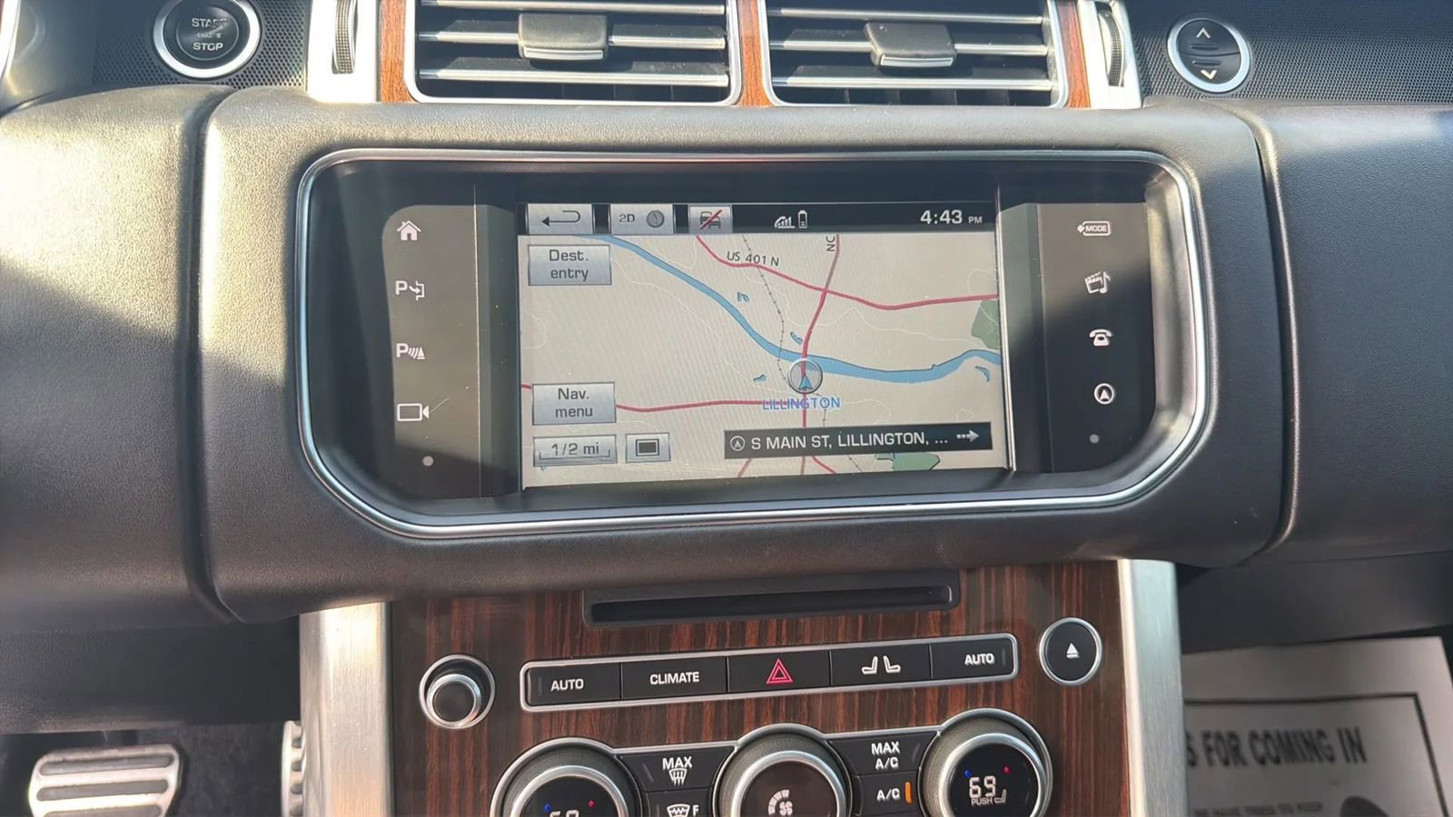 Used 2016 Land Rover Range Rover Supercharged AWD/4WD image 16