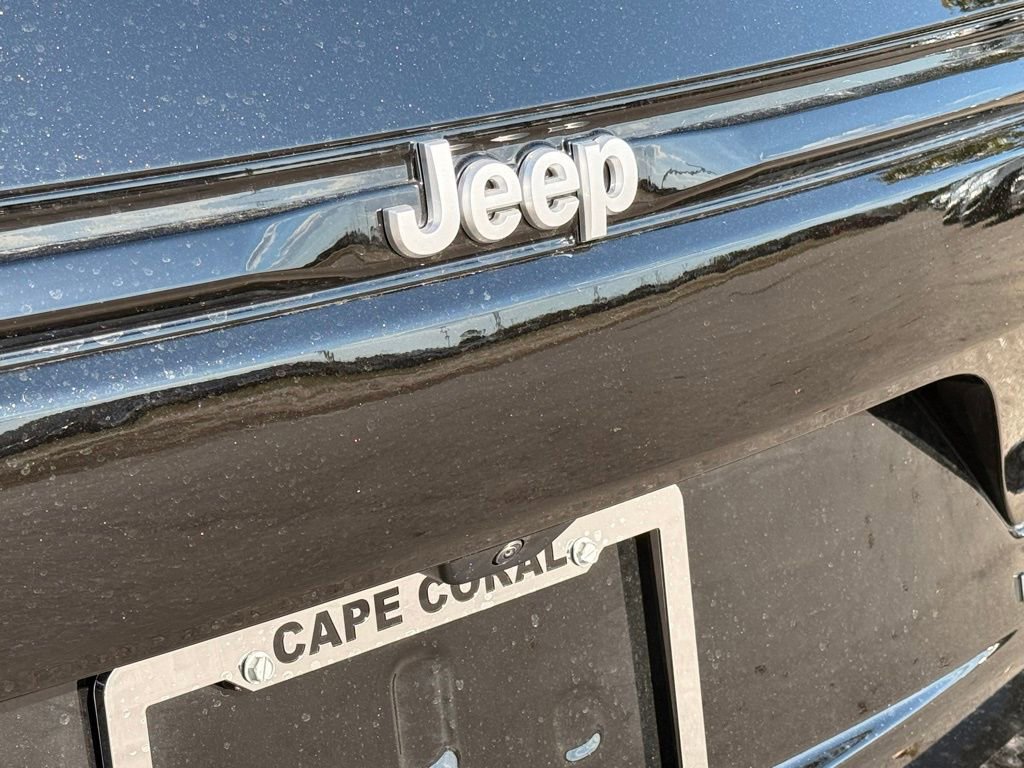 New 2026 Jeep Grand Cherokee Laredo image 31